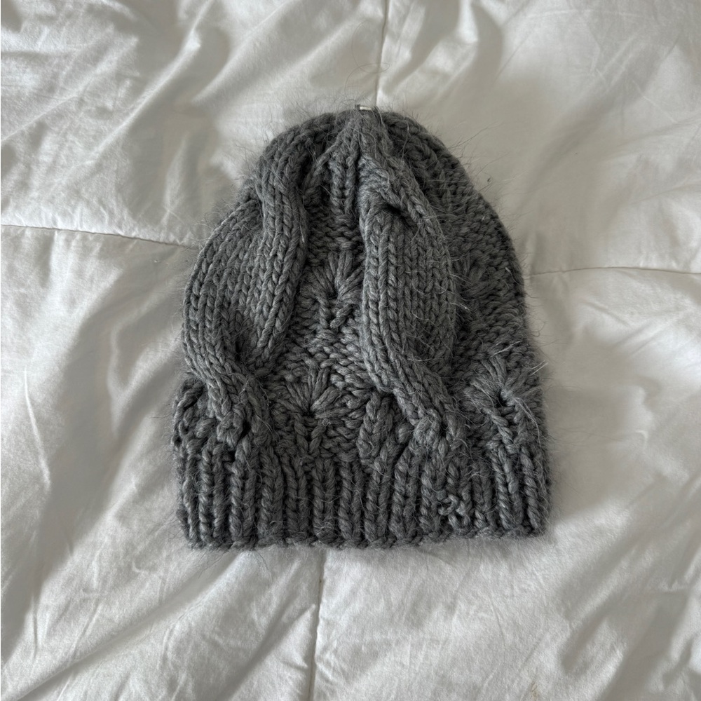 Aerie Gray Knit Beanie Hat | One Size | Soft Chunky Winter Beanie